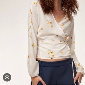 Aritzia Wilfred Lilia blouse in green